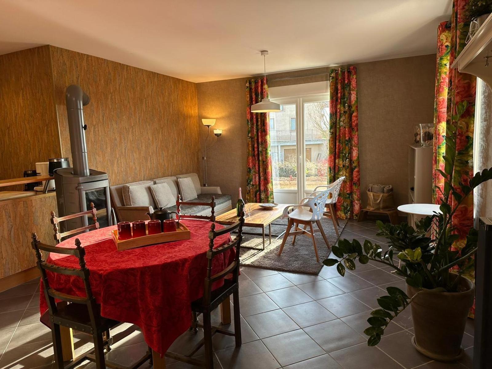 Le Charme Villa Cernay-les-Reims ภายนอก รูปภาพ